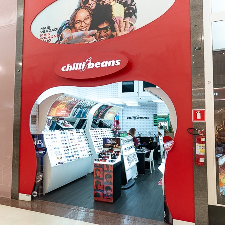 Logo da loja chilli beans